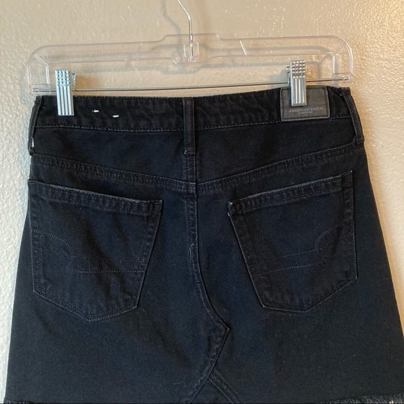 American Eagle Black‎ Denim Cut Off Skirt Size 2 - Picture 5 of 6